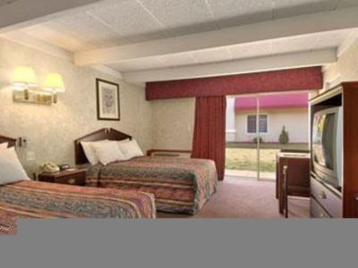 Hotel Days Inn by Wyndham Ann Arbor - Bild 4