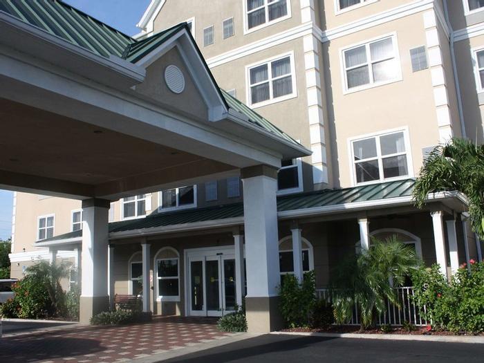 Hotel Country Inn & Suites by Radisson, Tampa Airport North, FL - Bild 1