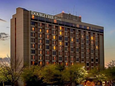 Doubletree Hotel & Conference Center St. Louis - Bild 3