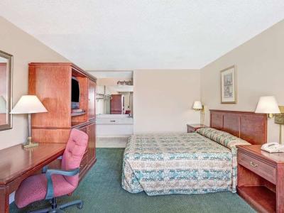 Hotel Days Inn by Wyndham Reno South - Bild 4