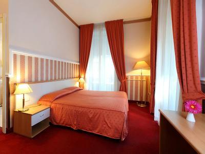 Hotel Catania Centro Rooms - Bild 2
