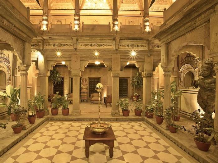 Hotel BrijRama Palace, Varanasi - Bild 1