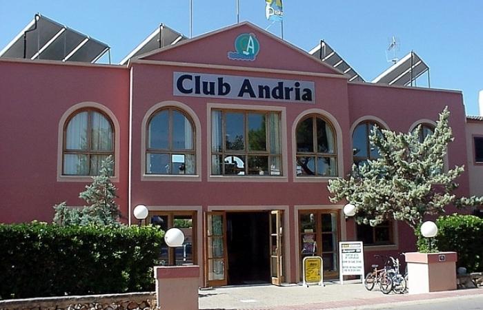 Aparthotel Club Andria - Bild 1