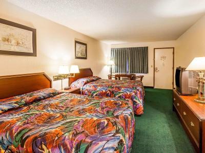 Hotel Econo Lodge Everett - Bild 4
