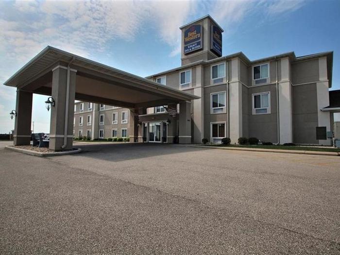 Hotel Best Western Legacy Inn & Suites Beloit-South Beloit - Bild 1