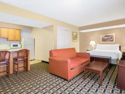 Hotel Hawthorn Suites by Wyndham Wichita East - Bild 2