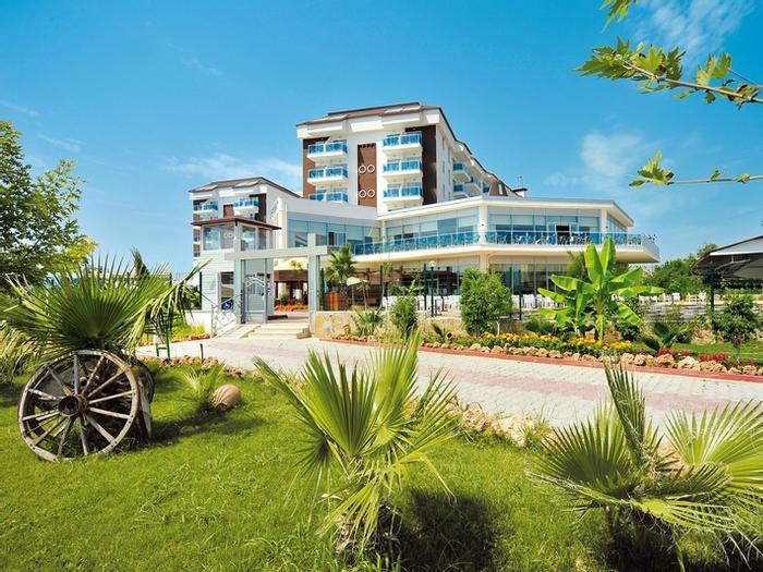 Hotel Cenger Beach Resort & Spa - Bild 1