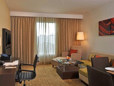 Four Points by Sheraton Hotel & Serviced Apartments, Pune - Bild 4