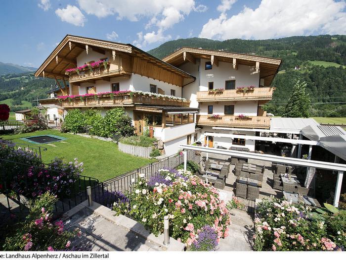Hotel Landhaus Alpenherz - Bild 1