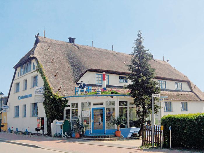 Landhotel Ostseetraum - Bild 1