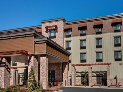 Hotel Hampton Inn & Suites Astoria - Bild 4