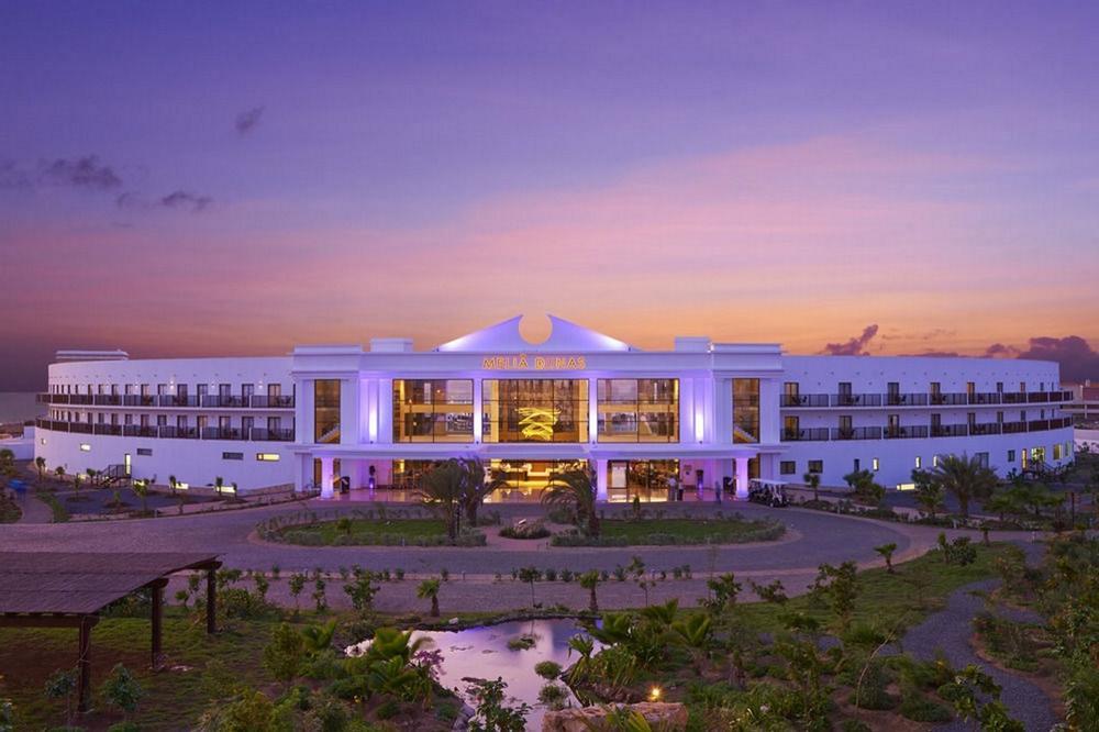 Hotel Meliá Dunas Beach Resort & Spa - Bild 1