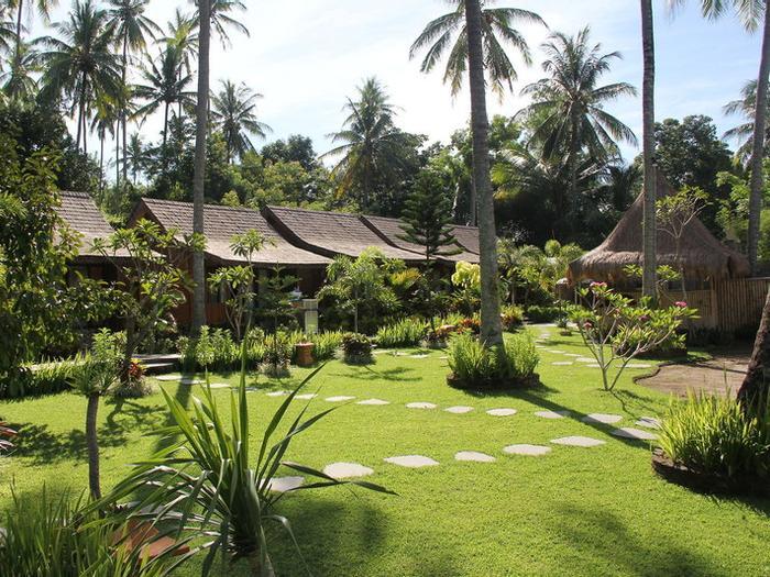 Hotel RedDoorz Plus @ Raya Senggigi Lombok - Bild 1
