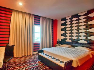 Hotel Swiss-Belcourt Makassar - Bild 4