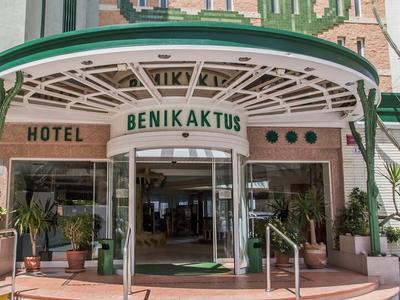 Hotel Benikaktus - Bild 2