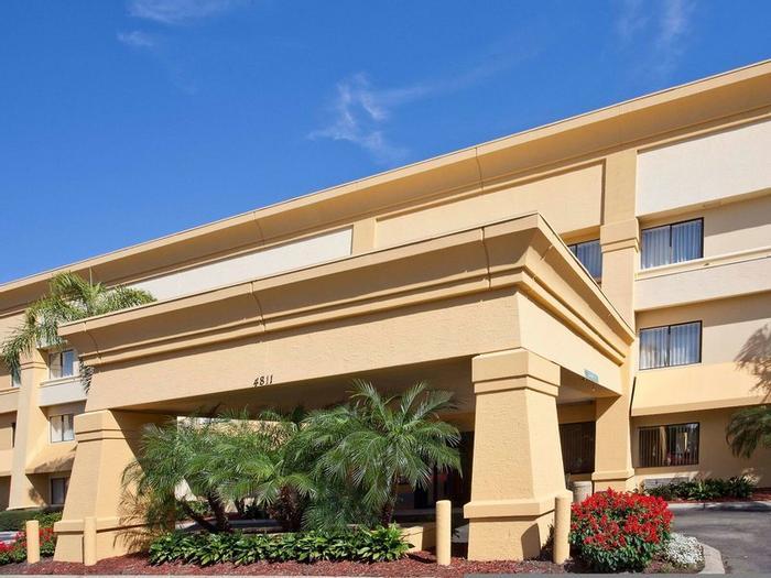 Hotel La Quinta Inn & Suites by Wyndham Tampa Fairgrounds - Casino - Bild 1