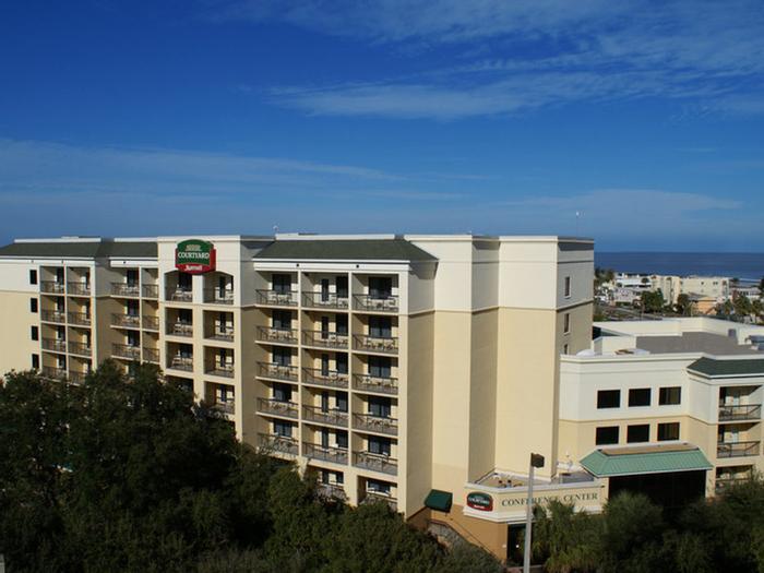 Hotel Courtyard Cocoa Beach - Bild 1