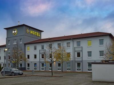 B&B HOTEL Hannover-Lahe - Bild 4