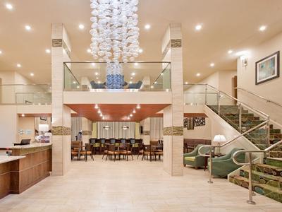 Hotel Holiday Inn Express & Suites Branson 76 Central - Bild 3