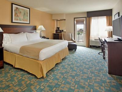 Hotel Holiday Inn Express & Suites Branson 76 Central - Bild 5