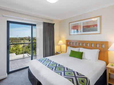 Nesuto Mounts Bay Perth Apartment Hotel - Bild 4