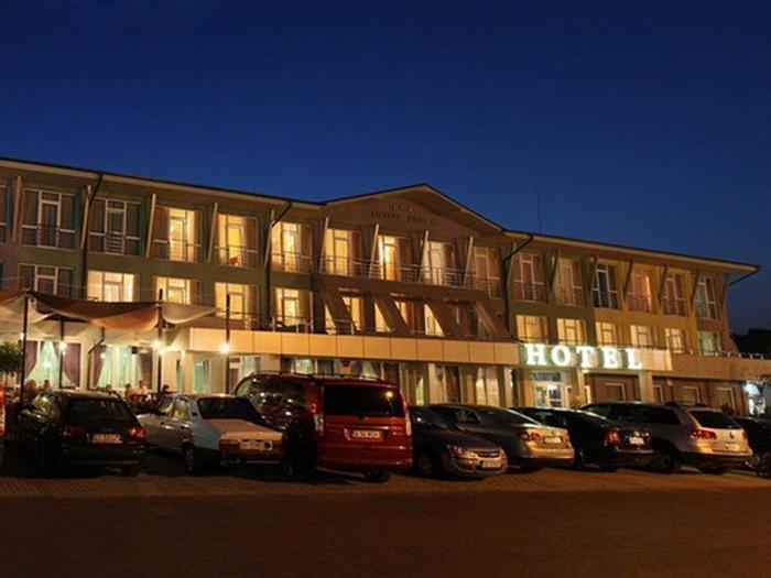 Hotel Perla - Bild 1