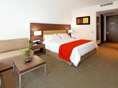 Hotel Holiday Inn Express Bogota - Parque La 93 - Bild 5