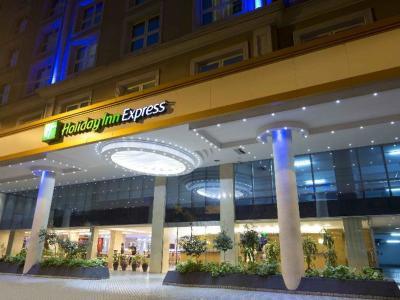 Hotel Holiday Inn Express Rosario - Bild 4