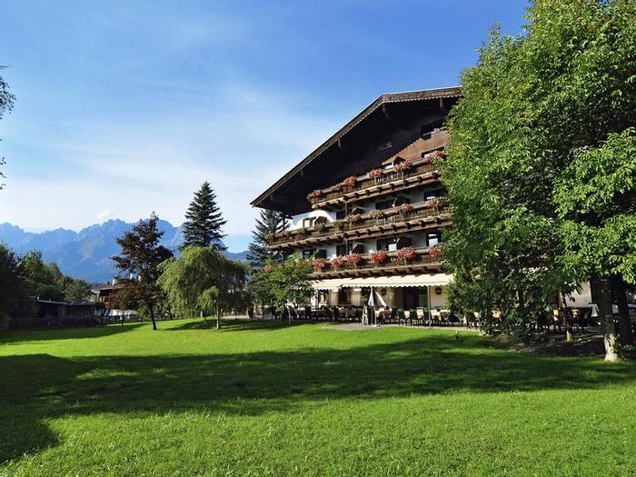 Kaiserhotel Kitzbühler Alpen - Bild 1