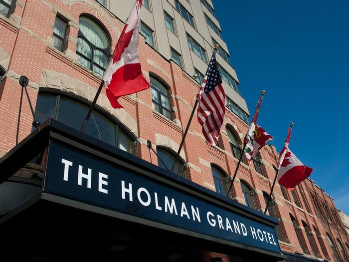 The Holman Grand Hotel - Bild 1