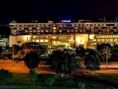 Hotel The Lalit Chandigarh - Bild 3