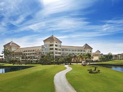 Hotel Hilton Pyramids Golf Resort - Bild 2
