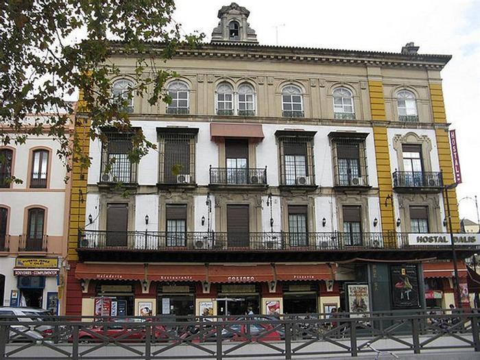 Hotel Tayko Sevilla - Bild 1