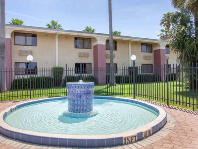 Hotel Ramada by Wyndham Davenport Orlando South - Bild 3