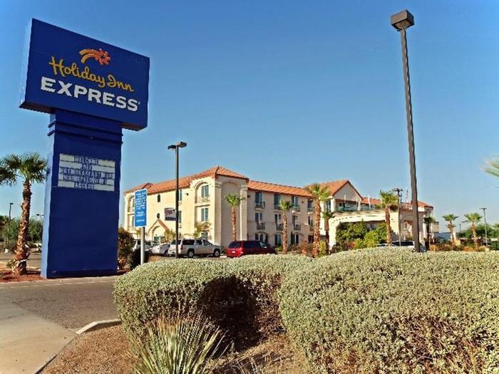 Hotel Holiday Inn Express Calexico - Bild 1