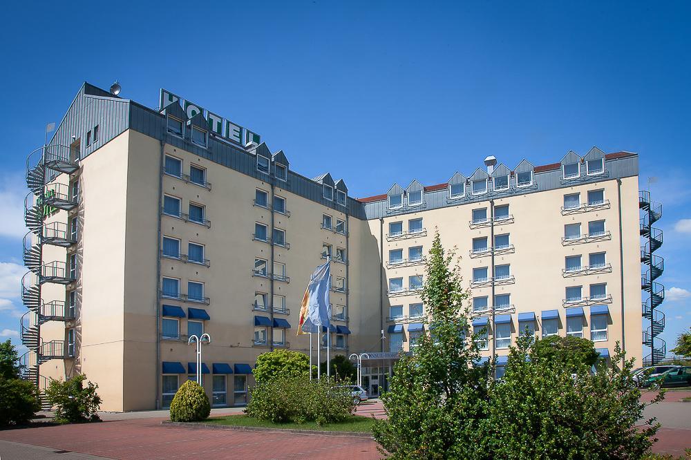 Hotel Ramada by Wyndham Halle - Leipzig - Bild 1