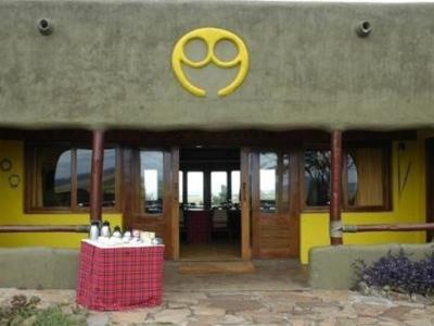 Hotel Mara Serena Safari Lodge - Bild 4