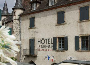 Le Grand Hotel Le Turenne - Bild 1
