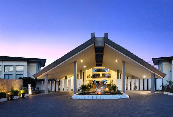 Hotel Novotel Manado Golf Resort & Convention Center - Bild 1