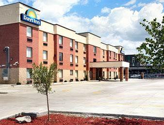 Hotel Days Inn by Wyndham Downtown St. Louis - Bild 4