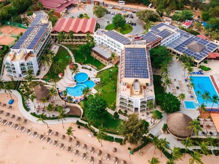 Hotel Hôtel Palm Beach - Bild 1