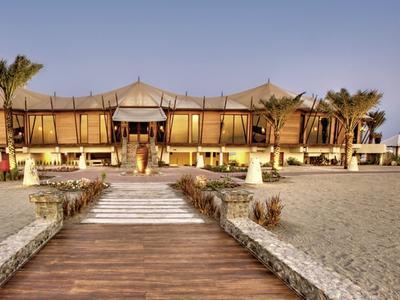 Hotel The Ritz-Carlton Ras Al Khaimah, Al Hamra Beach - Bild 2
