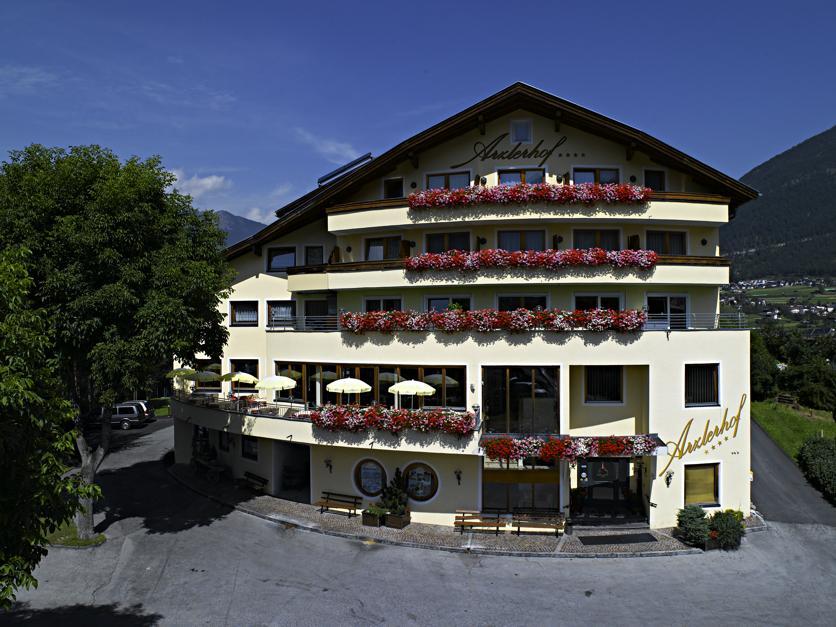 Hotel Arzlerhof - Bild 1