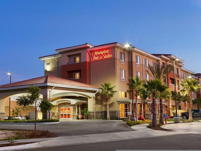 Hotel Hampton Inn & Suites San Bernardino - Bild 1