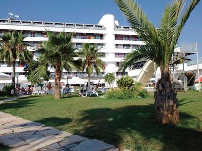 Drita Hotel Resort & Spa - Bild 3