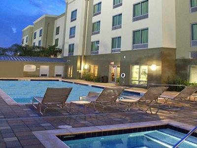 Hotel Fairfield Inn & Suites Fort Lauderdale Pembroke Pines - Bild 2