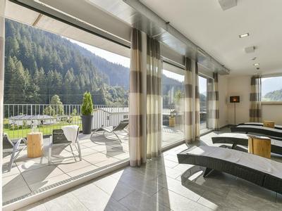 Hotel Alpine Lodge Klösterle am Arlberg - Bild 4