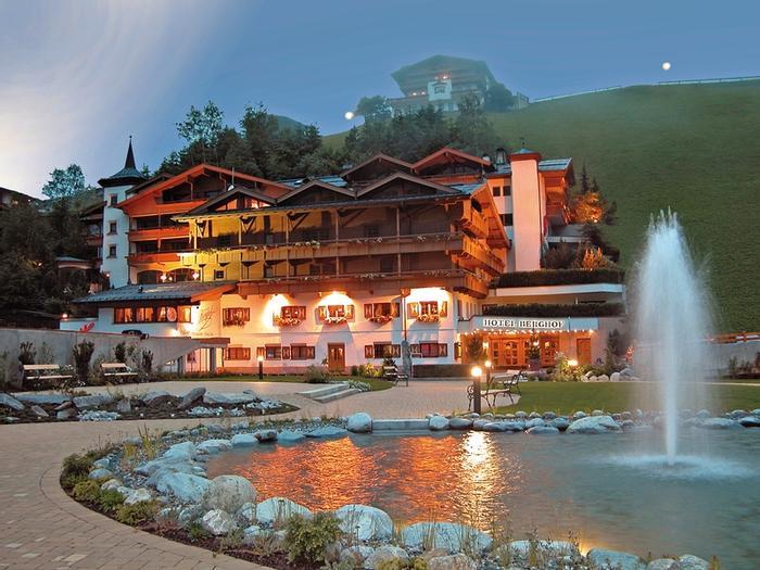 Hotel Berghof Crystal Spa & Sports - Bild 1
