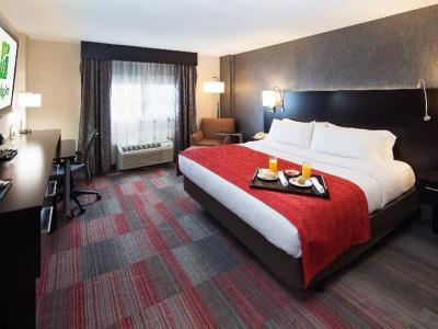 Hotel Holiday Inn Milwaukee Riverfront - Bild 3