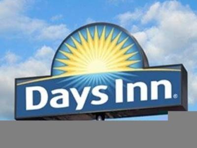 Hotel Days Inn & Suites by Wyndham Tyler - Bild 4